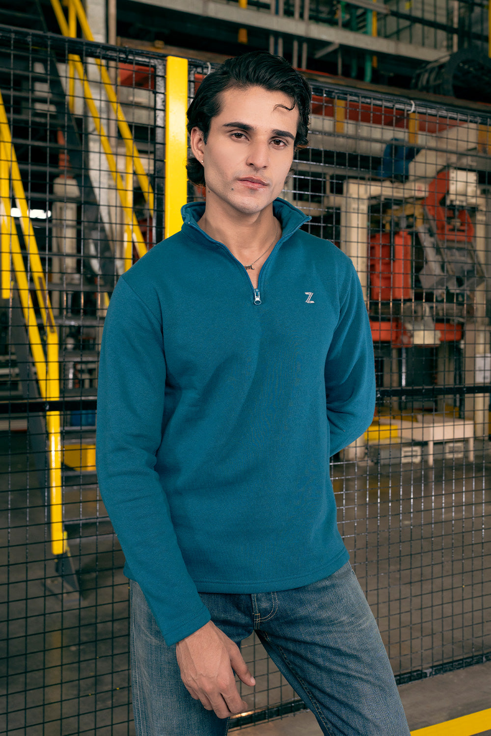 Zalmi Mock Neck Sweatshirt