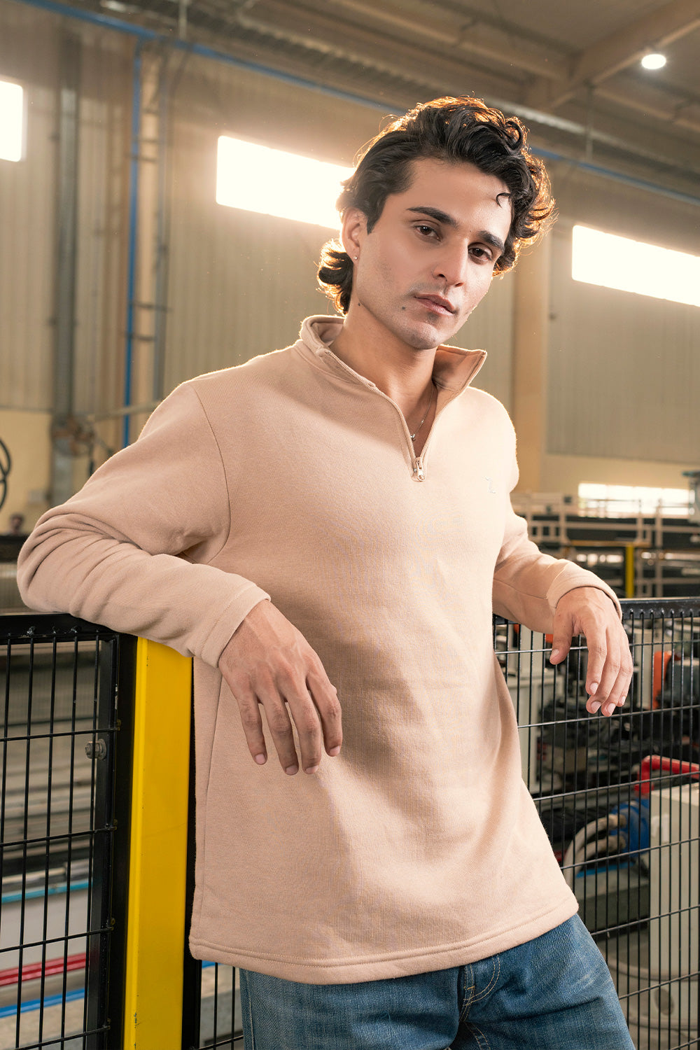 Zalmi Mock Neck Sweatshirt