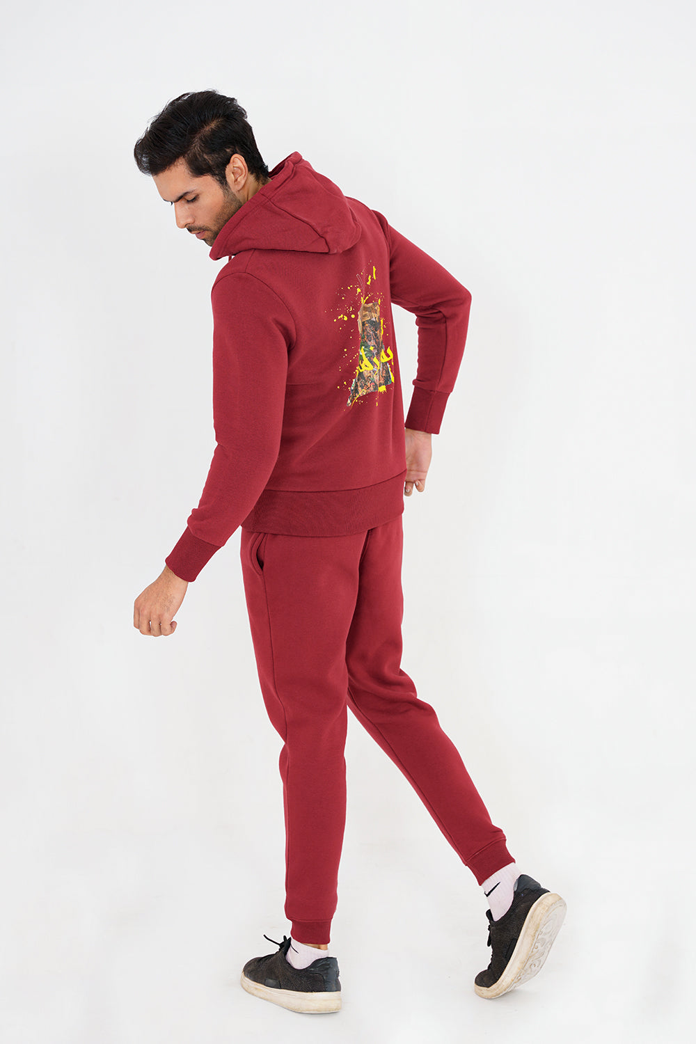 Hum Zalmi Hoodie - BurgundyHum Zalmi Hoodie - Burgundy: Ideal Oversized Comfort