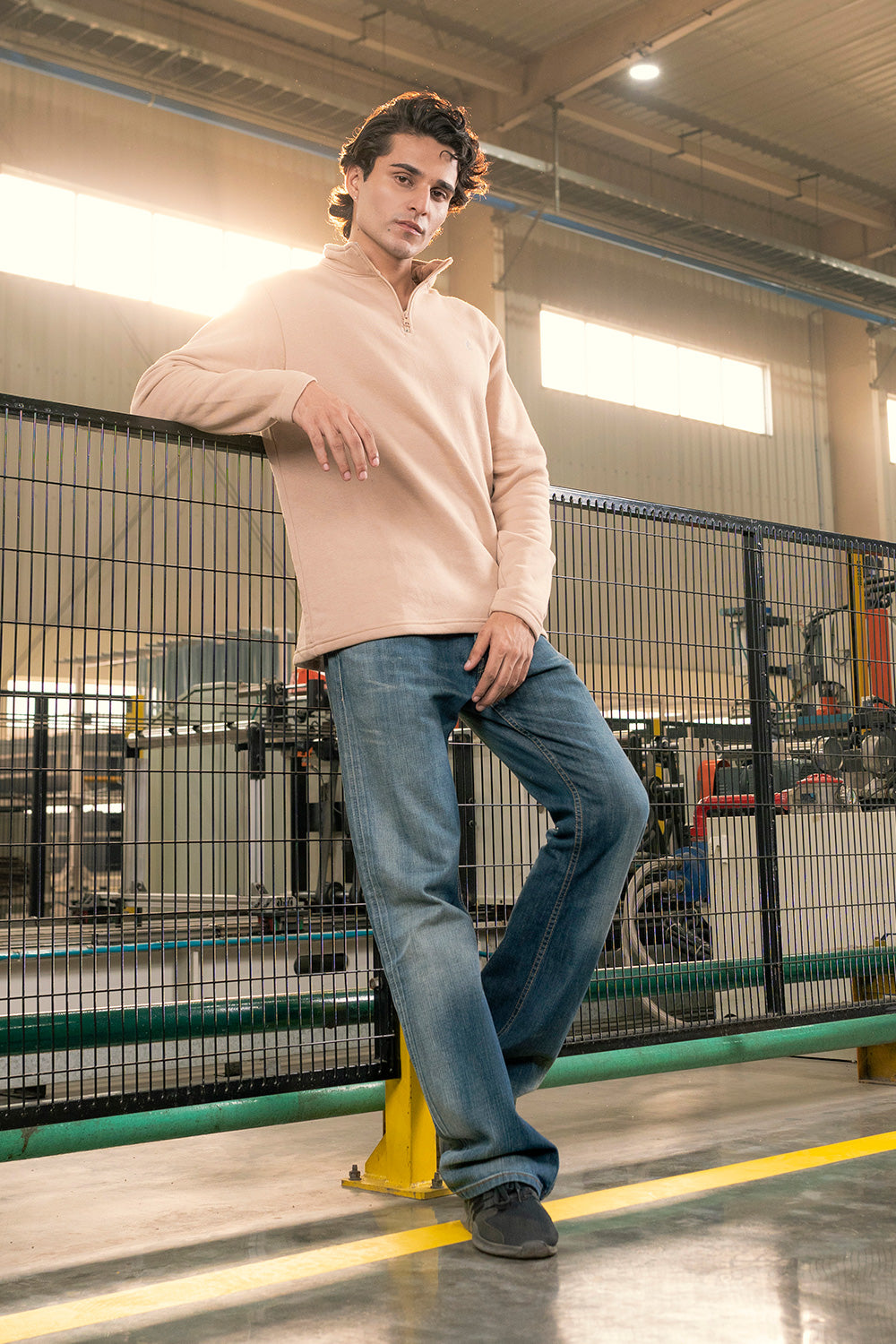 Zalmi Mock Neck Sweatshirt